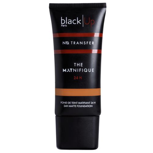 The Matnifique 24H Mattifying Foundation